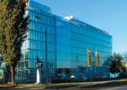 PLL LOT WARSAW