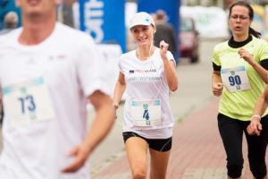 Run and support